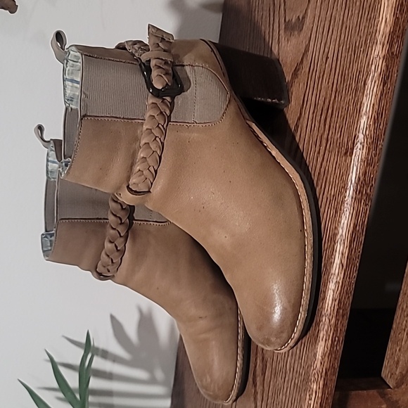 SPERRY Liberty Chelsea Tan Leather Heel Bootie Braided Strap Womens Sz 8M - Picture 2 of 10